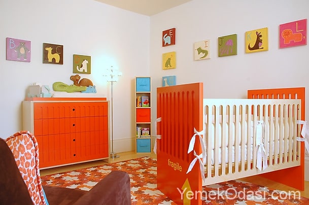 Bebek odası dekorasyonu 